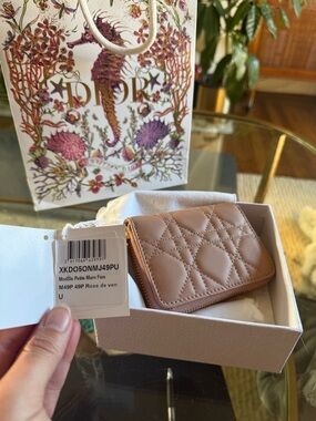 Dior Rose de Ven Quilted Leather Zip Card Holder — Blush Pink